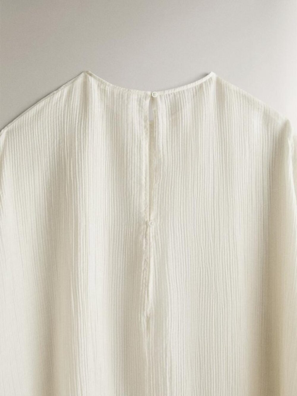 Zara Textured Cream Beach Dress - Picture 5 of 6